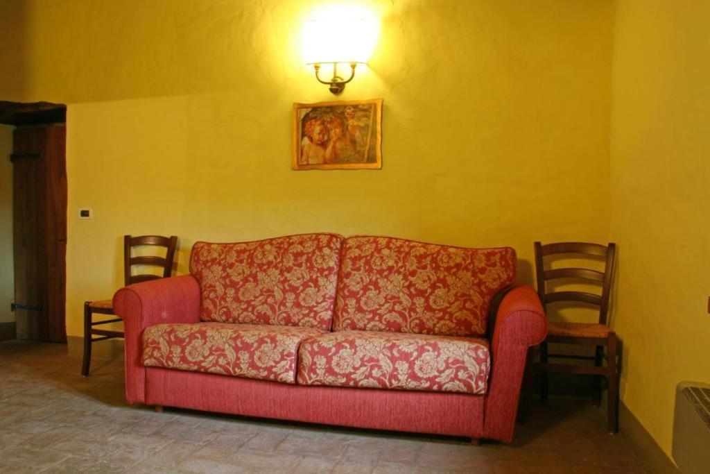 Villa Podere Pian De' Cortini à Serravalle  Extérieur photo