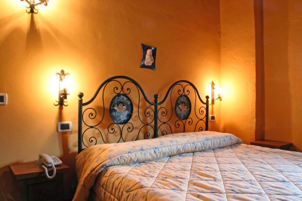 Villa Podere Pian De' Cortini à Serravalle  Extérieur photo