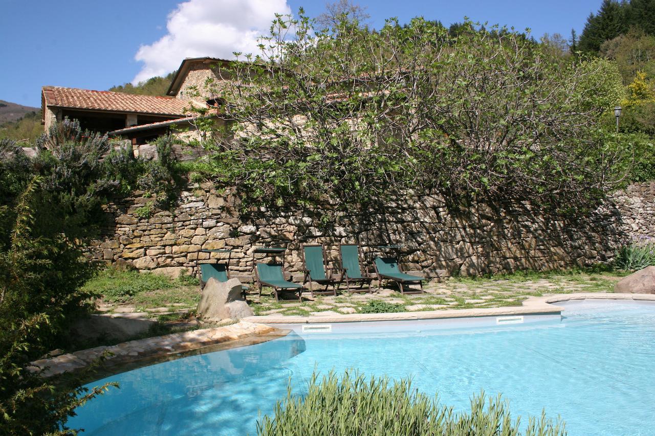 Villa Podere Pian De' Cortini à Serravalle  Extérieur photo