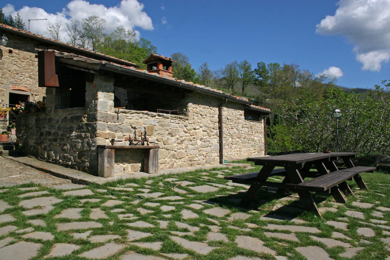 Villa Podere Pian De' Cortini à Serravalle  Extérieur photo
