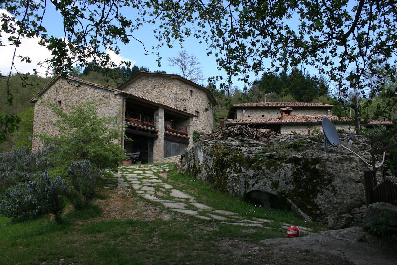 Villa Podere Pian De' Cortini à Serravalle  Extérieur photo