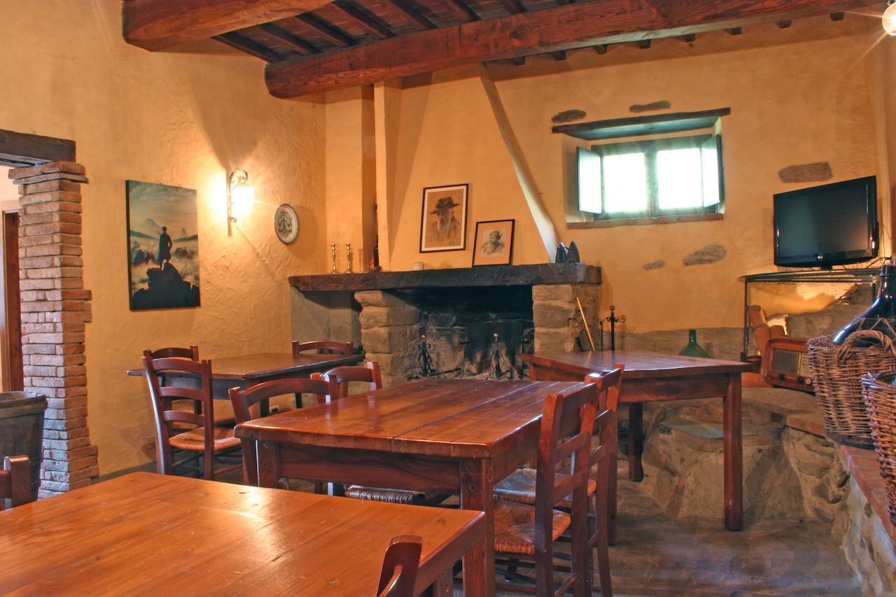Villa Podere Pian De' Cortini à Serravalle  Extérieur photo