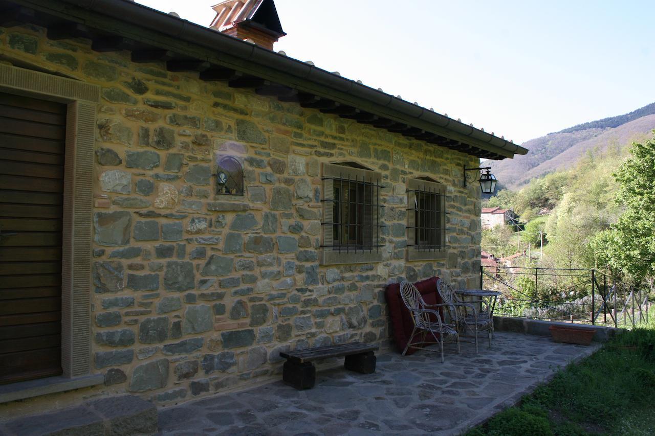Villa Podere Pian De' Cortini à Serravalle  Extérieur photo